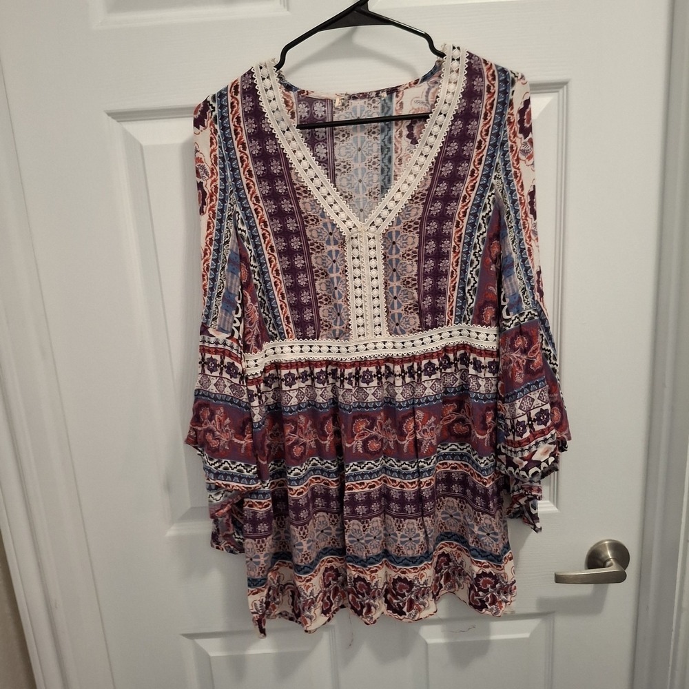 3/$15 Flying Tomato XS Purple Bell Sleeves Crochet Lace Festival Boho‎ Tunic